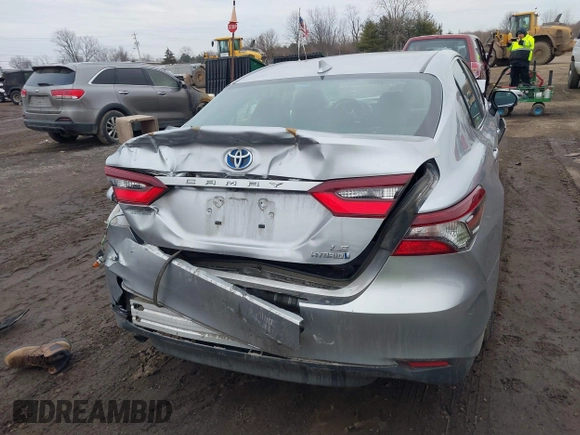 2022 Toyota Camry Hybrid LE with VIN 4T1C31AK4NU582044, listed as a IAAI auction lot 41496677 with 52,991 mi miles. Bid and sale history available at carsss.com. Image 17.