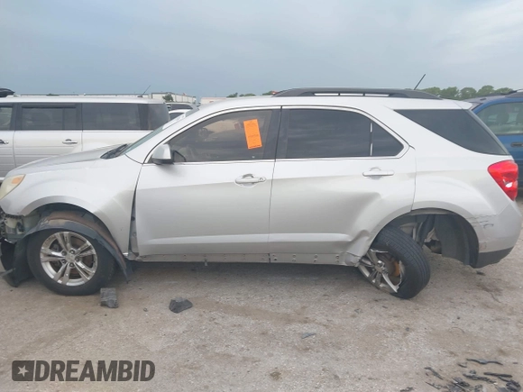 2013 Chevrolet Equinox LT z VIN 2GNALDEK6D1207636, wystawiony jako IAAI lot #42193306 z przebiegiem 148 889 mil mil oraz . Historia ofert i sprzedaży dostępna na DreamBid. Obrazek 14.