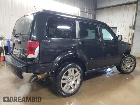 2010 Dodge Nitro Heat z VIN 1D4PU4GK3AW174955, wystawiony jako Copart lot #88068145 z przebiegiem 140 824 mil mil oraz Szkoda całkowita • Salvage title. Historia ofert i sprzedaży dostępna na DreamBid. Obrazek 3.