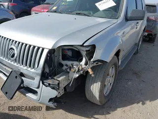 2008 Mercury Mariner with VIN 4M2CU81188KJ08352, listed as a IAAI auction lot 41790253 with 133,189 mi miles and . Bid and sale history available at DreamBid. Image 12.