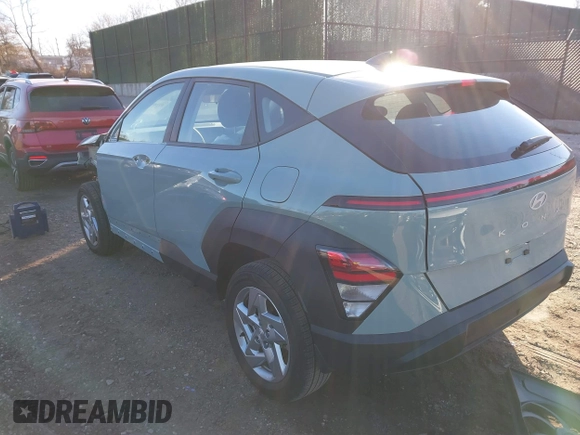 2024 Hyundai Kona SE with VIN KM8HACAB2RU148167, listed as a IAAI auction lot 41281919 with 4,612 mi miles. Bid and sale history available at carsss.com. Image 3.