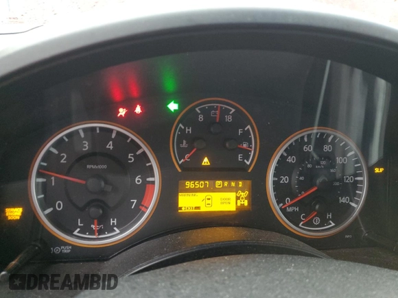 2008 Nissan Titan XE z VIN 1N6BA06C88N331556, wystawiony jako Copart lot #86565234 z przebiegiem 96 507 mil mil oraz Szkody całkowita. Historia ofert i sprzedaży dostępna na DreamBid. Obrazek 9.