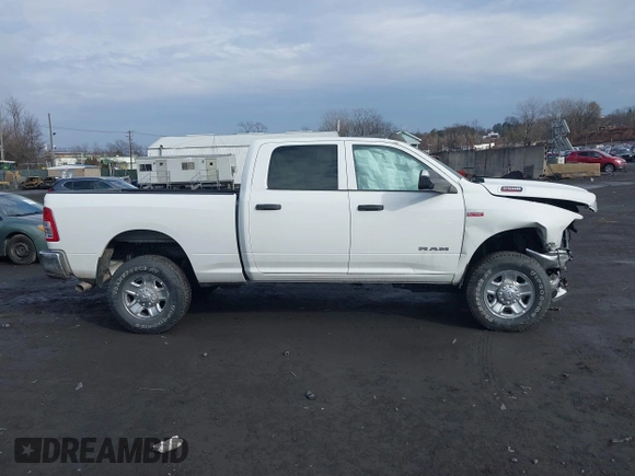 2022 Ram 2500 Tradesman with VIN 3C6UR5CJ2NG441695, listed as a IAAI auction lot 41660235 with 2,630 mi miles. Bid and sale history available at carsss.com. Image 13.