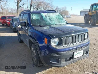 2017 Jeep Renegade Sport z VIN ZACCJBABXHPF16815, wystawiony jako IAAI lot #41425872 z przebiegiem 132 991 mil mil oraz . Historia ofert i sprzedaży dostępna na DreamBid. Obrazek 1.