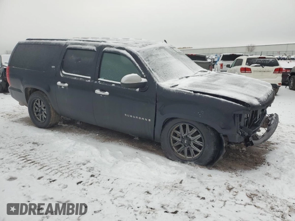 2008 Chevrolet Suburban LTZ with VIN 3GNFK16Y58G195633, listed as a Copart auction lot 43244645 with 201,312 mi miles and Clean Title. Bid and sale history available at carsss.com. Image 4.