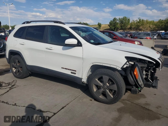 2017 Jeep Cherokee 75th Anniversary Edition с VIN 1C4PJMCS8HW504076, выставлен на аукционе Copart как лот 69898784 с пробегом 68 157 миль миль и Списание • Salvage title. История ставок и продаж доступна на DreamBid. Изображение 4.