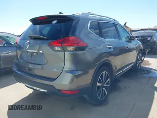 2017 Nissan Rogue SL z VIN 5N1AT2MT8HC749372, wystawiony jako IAAI lot #41622839 z przebiegiem 90 638 mil mil oraz . Historia ofert i sprzedaży dostępna na DreamBid. Obrazek 4.