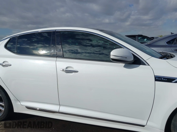 2014 Kia Optima SX Turbo with VIN 5XXGR4A66EG338250, listed as a IAAI auction lot 41583587 with 127,814 mi miles and . Bid and sale history available at DreamBid. Image 14.