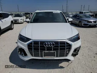 2022 Audi Q5 Premium with VIN WA1ABAFY2N2125394, listed as a Copart auction lot 68739404 with 10,558 mi miles and Salvage title. Bid and sale history available at DreamBid. Image 5.
