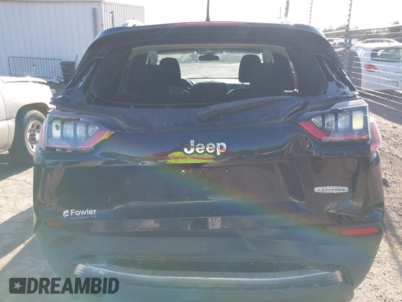 2019 Jeep Cherokee Latitude with VIN 1C4PJLCB9KD358980, listed as a IAAI auction lot 41749549 with 92,712 mi miles. Bid and sale history available at carsss.com. Image 16.
