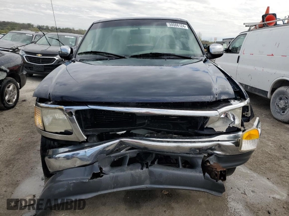 1999 Ford F-150 XL with VIN 1FTRX17L2XKB00768, listed as a Copart auction lot 50088124 with 294,478 mi miles and Salvage Title. Bid and sale history available at carsss.com. Image 5.