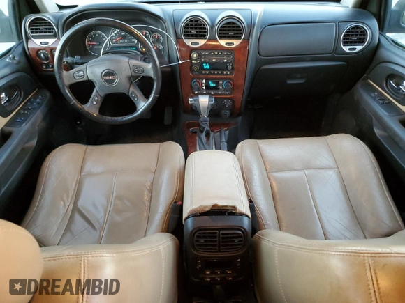 2006 GMC Envoy SLT with VIN 1GKDS13S862189951, listed as a Copart auction lot 88684475 with 277,574 mi miles and Salvage Title. Bid and sale history available at carsss.com. Image 8.