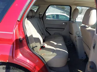 2008 Mercury Mariner with VIN 4M2CU91198KJ14439, listed as a IAAI auction lot 41745524 with 156,345 mi miles. Bid and sale history available at carsss.com. Image 8.