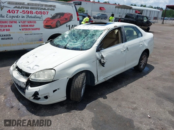 2007 Volkswagen Jetta Wolfsburg Edition with VIN 3VWEF71K77M167750, listed as a IAAI auction lot 42495903 with 136,247 mi miles and . Bid and sale history available at DreamBid. Image 17.