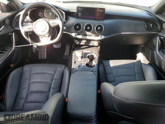 2022 Kia Stinger GT2 with VIN KNAE55LC6N6112488, listed as a Copart auction lot 84086904 with 31,244 mi miles and Salvage Title. Bid and sale history available at DreamBid. Image 8.