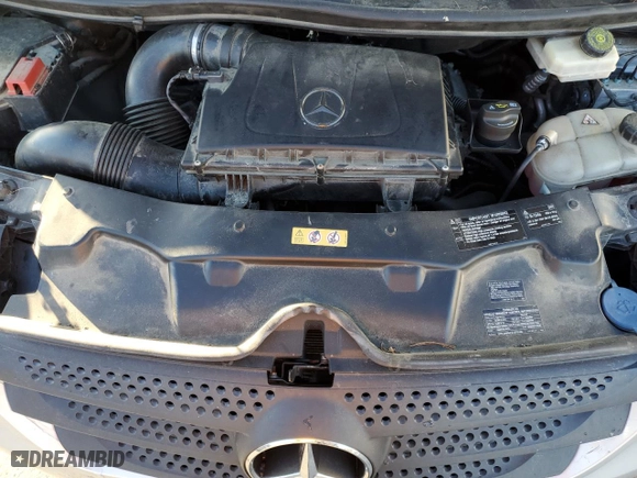2016 Mercedes-Benz Metris Passenger Van with VIN WD4PG2EE0G3084202, listed as a Copart auction lot 83177404 with 236,285 mi miles and Clean Title. Bid and sale history available at carsss.com. Image 12.