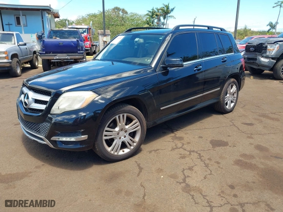 2013 Mercedes-Benz GLK-Class GLK 350 with VIN WDCGG5HB9DF974618, listed as a IAAI auction lot 41865083 with 142,850 mi miles. Bid and sale history available at carsss.com. Image 19.