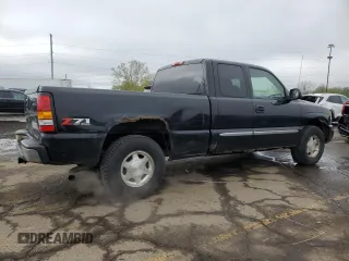2004 GMC Sierra 1500 SLE z VIN 2GTEK19T541284612, wystawiony jako Copart lot #55847625 z przebiegiem Nie podano mil oraz Czysty tytuł • Clean title. Historia ofert i sprzedaży dostępna na DreamBid. Obrazek 3.