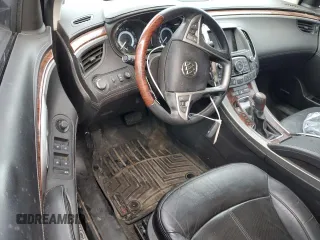 2010 Buick LaCrosse z VIN 1G4GD5GG8AF282210, wystawiony jako Copart lot #81418624 z przebiegiem Nie podano mil oraz Czysty tytuł • Clean title. Historia ofert i sprzedaży dostępna na DreamBid. Obrazek 8.