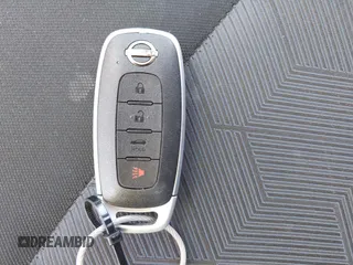 2024 Nissan Versa SV z VIN 3N1CN8EV3RL896606, wystawiony jako IAAI lot #42376921 z przebiegiem 16 157 mil mil oraz . Historia ofert i sprzedaży dostępna na DreamBid. Obrazek 11.