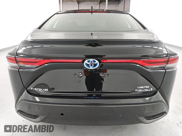 2021 Toyota Mirai XLE with VIN JTDAAAAA1MA002130, listed as a Copart auction lot 52319235 with 34,438 mi miles and Salvage title. Bid and sale history available at DreamBid. Image 6.
