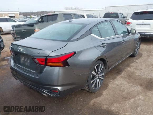 2021 Nissan Altima SR with VIN 1N4BL4CV1MN335698, listed as a IAAI auction lot 41589256 with 80,785 mi miles and . Bid and sale history available at carsss.com. Image 4.
