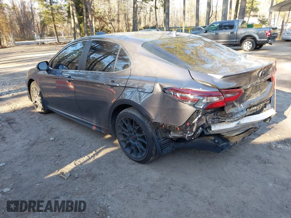 2022 Toyota Camry SE with VIN 4T1S11AK7NU682575, listed as a IAAI auction lot 41633941 with 85,328 mi miles. Bid and sale history available at carsss.com. Image 3.