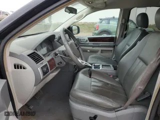 2010 Chrysler Town & Country Touring with VIN 2A4RR5D17AR110025, listed as a Copart auction lot 53467875 with 183,919 mi miles and Clean Title. Bid and sale history available at carsss.com. Image 7.
