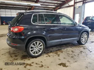 2011 Volkswagen Tiguan SE with VIN WVGBV7AX4BW514296, listed as a Copart auction lot 55170155 with 151,068 mi miles and Clean Title. Bid and sale history available at DreamBid. Image 3.