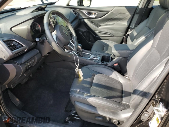 2022 Subaru Forester Touring z VIN JF2SKARCXNH528872, wystawiony jako Copart lot #64573425 z przebiegiem 27 505 mil mil oraz Szkoda całkowita • Salvage title. Historia ofert i sprzedaży dostępna na DreamBid. Obrazek 7.