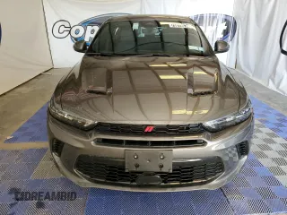 2024 Dodge Hornet R/T with VIN ZACPDFCW7R3A15681, listed as a Copart auction lot 75012674 with 16,812 mi miles and Salvage Title. Bid and sale history available at carsss.com. Image 5.