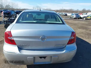 2009 Buick LaCrosse CX with VIN 2G4WC582091148814, listed as a IAAI auction lot 41595101 with 135,845 mi miles. Bid and sale history available at carsss.com. Image 16.