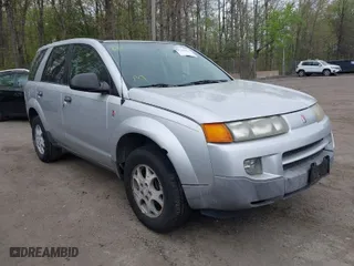 2003 Saturn VUE with VIN 5GZCZ63B53S880476, listed as a IAAI auction lot 42090854 with 165,475 mi miles. Bid and sale history available at carsss.com. Image 1.