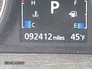 2020 Mitsubishi Outlander ES z VIN JA4AZ3A34LZ021352, wystawiony jako IAAI lot #41853465 z przebiegiem 92 412 mil mil oraz . Historia ofert i sprzedaży dostępna na DreamBid. Obrazek 15.