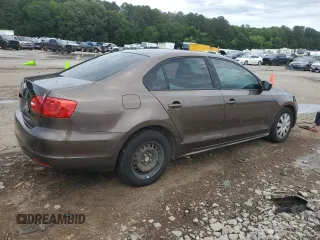 2012 Volkswagen Jetta S with VIN 3VW2K7AJ4CM308905, listed as a Copart auction lot 60294045 with 200,899 mi miles and Clean title. Bid and sale history available at DreamBid. Image 3.