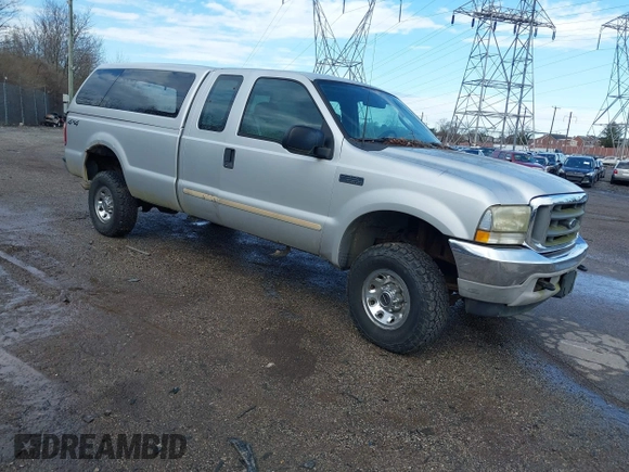 2003 Ford F-350 XL with VIN 1FTSX31L83ED76242, listed as a IAAI auction lot 41792210 with 221,495 mi miles and . Bid and sale history available at DreamBid. Image 1.