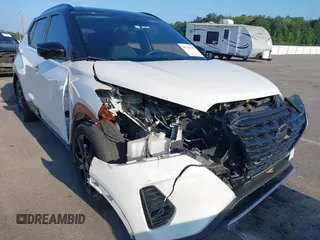 2021 Nissan Kicks SR with VIN 3N1CP5DV3ML529482, listed as a IAAI auction lot 40128361 with 65,686 mi miles and . Bid and sale history available at DreamBid. Image 6.