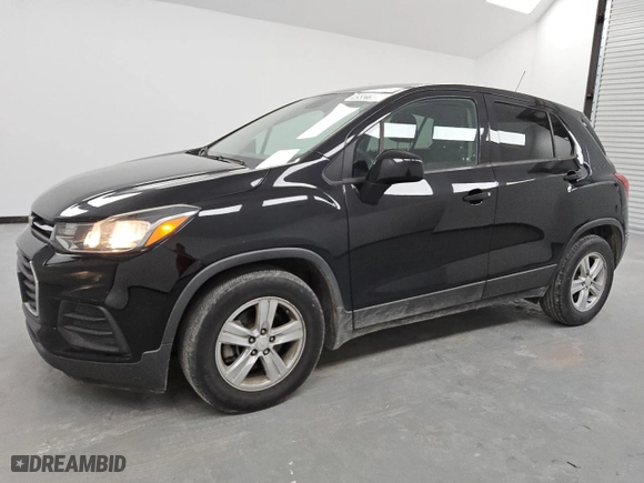 2020 Chevrolet Trax LS with VIN 3GNCJKSBXLL290234, listed as a Copart auction lot 49327925 with 105,439 mi miles and Clean Title. Bid and sale history available at carsss.com. Image 1.