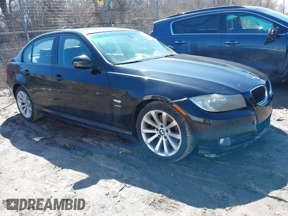 2011 BMW 3 Series 328i xDrive with VIN WBAPK5G50BNN29443, listed as a IAAI auction lot 41883938 with 143,757 mi miles. Bid and sale history available at carsss.com. Image 1.
