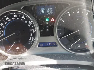 2009 Lexus IS 250 with VIN JTHCK262692030454, listed as a IAAI auction lot 41788536 with 171,635 mi miles and . Bid and sale history available at DreamBid. Image 7.