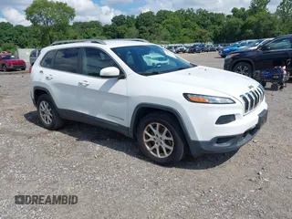 2015 Jeep Cherokee Latitude с VIN 1C4PJMCS1FW764879, выставлен на аукционе IAAI как лот 42745583 с пробегом 92 890 миль миль и . История ставок и продаж доступна на DreamBid. Изображение 1.