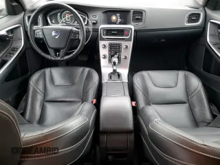 2017 Volvo S60 Dynamic с VIN YV140MTL3H2437239, выставлен на аукционе Copart как лот 47482105 с пробегом 81 827 миль миль и Списание • Salvage title. История ставок и продаж доступна на DreamBid. Изображение 8.
