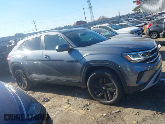2022 Volkswagen Atlas SE with VIN 1V2JE2CA6NC208457, listed as a IAAI auction lot 40999391 with 40,409 mi miles and . Bid and sale history available at DreamBid. Image 13.