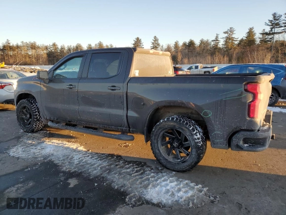 2021 Chevrolet Silverado 1500 RST with VIN 3GCUYEED0MG395057, listed as a Copart auction lot 45287335 with 52,874 mi miles and Salvage Title. Bid and sale history available at carsss.com. Image 2.