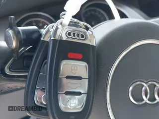 2014 Audi A5 Premium Plus z VIN WAULFAFH0EN003941, wystawiony jako IAAI lot #42406249 z przebiegiem 120 501 mil mil oraz . Historia ofert i sprzedaży dostępna na DreamBid. Obrazek 11.