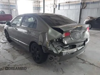 2008 Honda Civic LX with VIN 1HGFA16578L020709, listed as a IAAI auction lot 41622652 with 276,782 mi miles and . Bid and sale history available at DreamBid. Image 3.