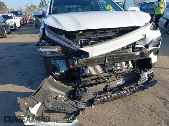 2020 Hyundai Kona Ultimate with VIN KM8K53A55LU556724, listed as a IAAI auction lot 41370388 with 23,651 mi miles. Bid and sale history available at carsss.com. Image 6.