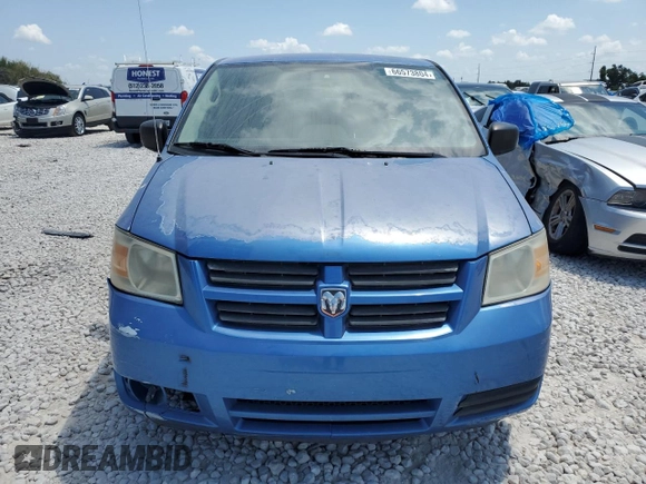 2008 Dodge Grand Caravan SE with VIN 2D8HN44H08R677094, listed as a Copart auction lot 66573804 with 210,318 mi miles and Clean Title. Bid and sale history available at DreamBid. Image 5.