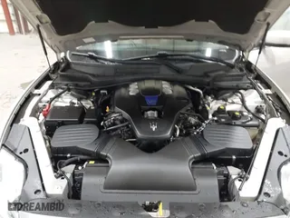 2015 Maserati Quattroporte S Q4 with VIN ZAM56RRA9F1131009, listed as a IAAI auction lot 41632708 with 83,020 mi miles. Bid and sale history available at carsss.com. Image 10.