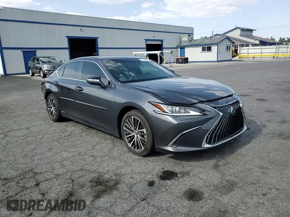 2022 Lexus ES 300h with VIN 58ADA1C17NU017617, listed as a Copart auction lot 61970855 with 16,988 mi miles and Salvage title. Bid and sale history available at DreamBid. Image 14.